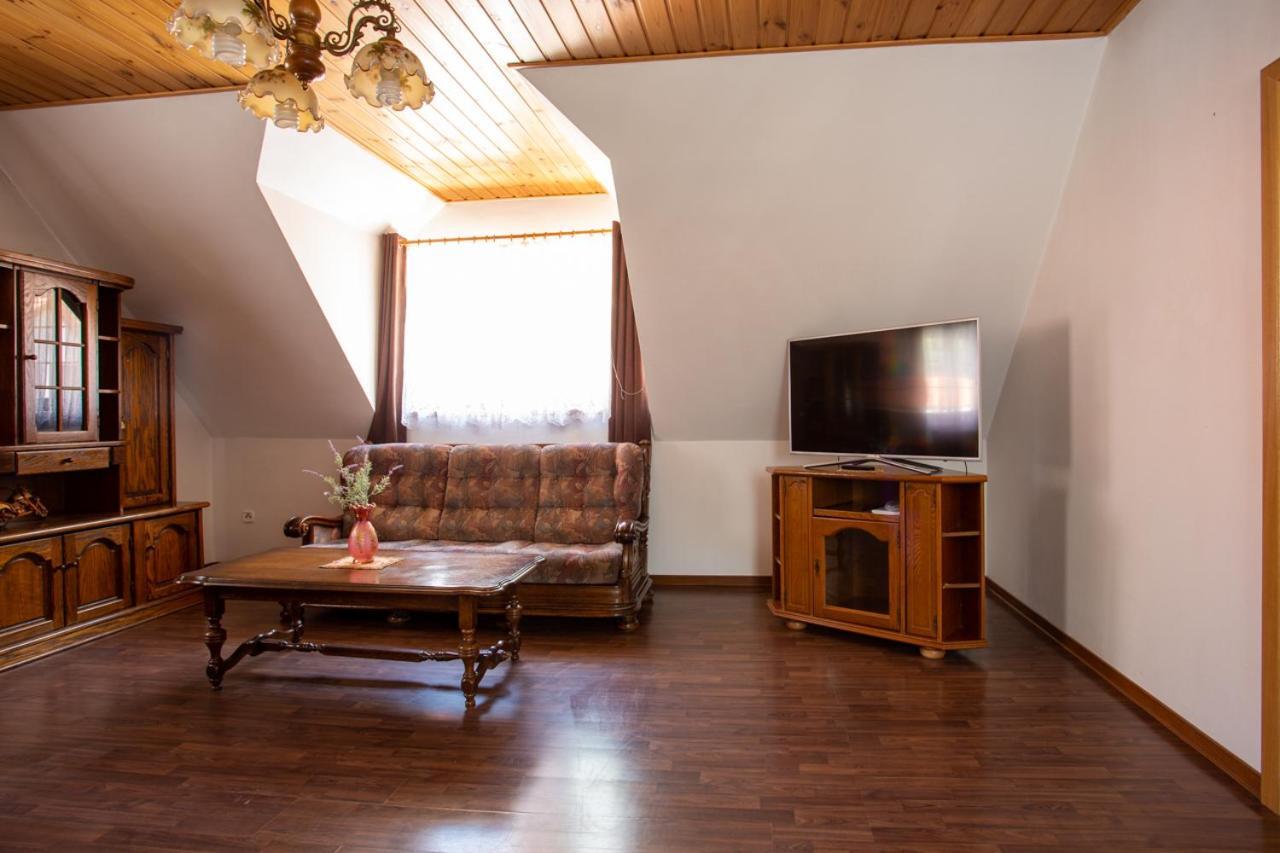 Hajovna Holiday home Hnevnice